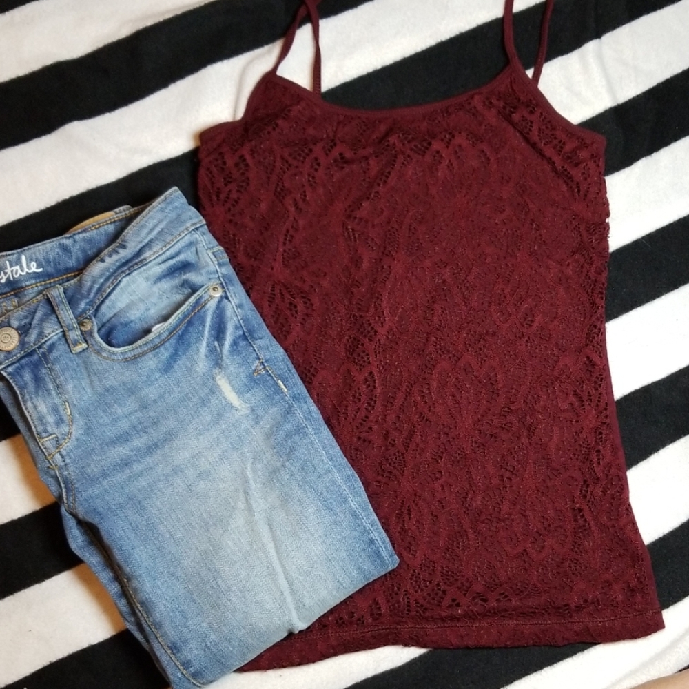 Aeropistale Floral lace tank